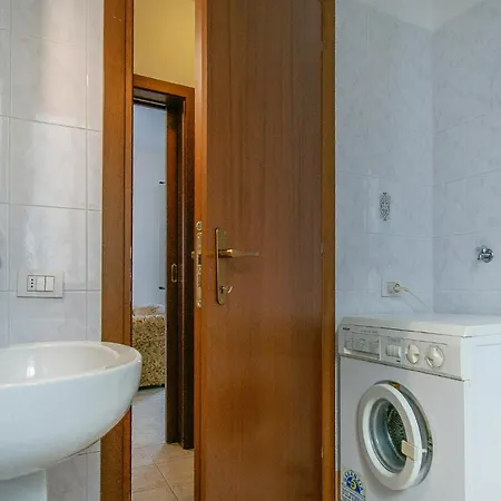 Nice In W/ 2 Bedrooms * Misano Adriatico